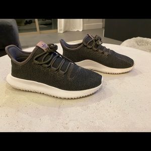 Adidas Tubular Shadow APE 779001 Olive Green